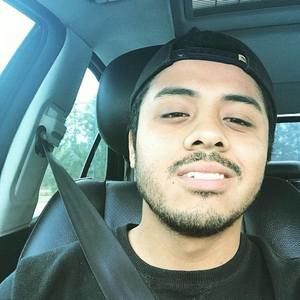 Meet your Posher, Emanuel